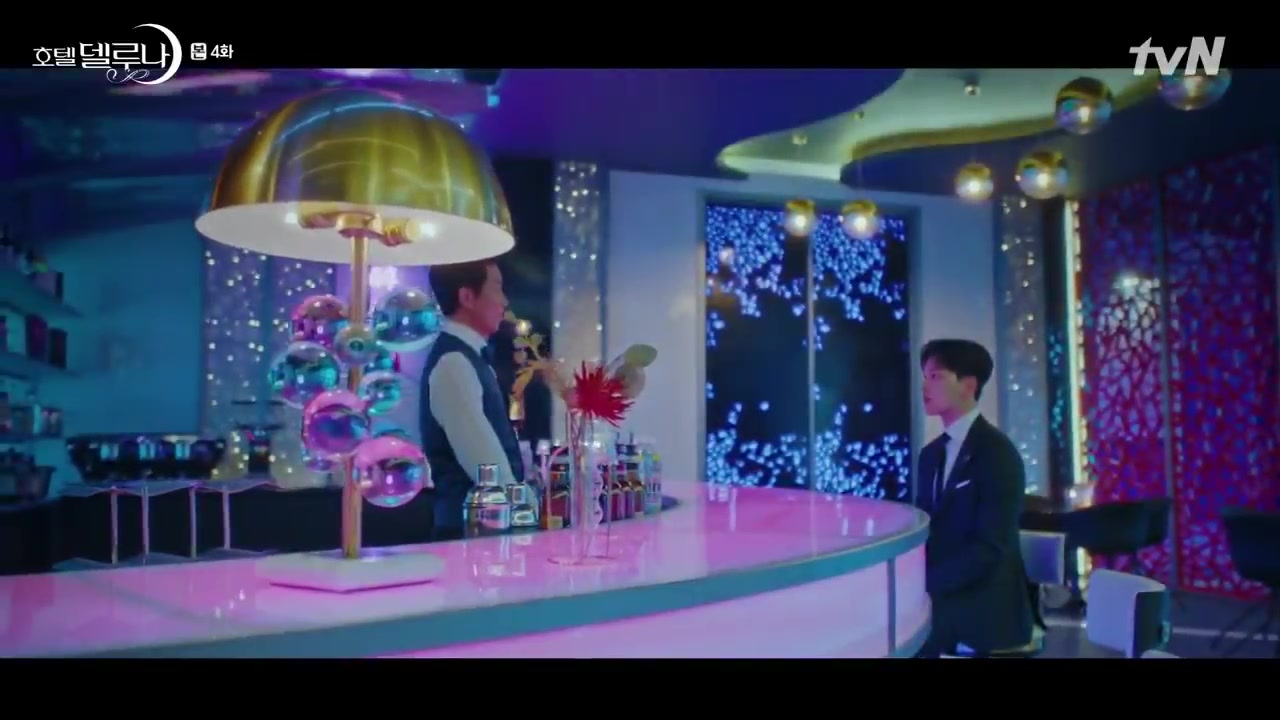 sinopsis drama korea hotel del luna episode 4