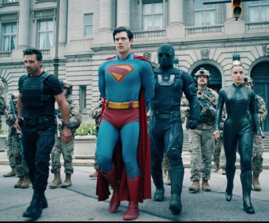 “Terungkap! Wajah Seram Ultraman di Trailer Superman James Gunn 2025 – Teori & Fakta Lengkap”