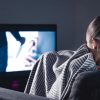 Rewatch Bukan Sekadar Nostalgia: Psikologi di Balik Kebiasaan Mengulang Film Favorit